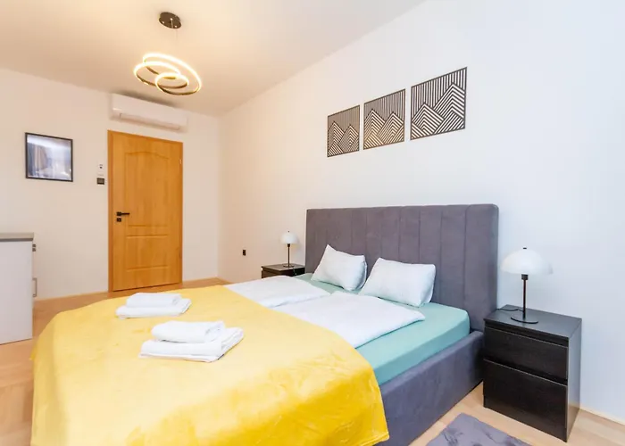 Gozsdu White Raven Residence 105 - Free Parking, Terrace